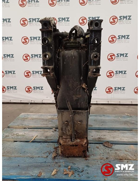 Renault Occ AdBluetank 60L Renault - Brændstofsystem for Lastbil: billede 4 Renault Occ AdBluetank 60L Renault - Brændstofsystem for Lastbil: billede 4