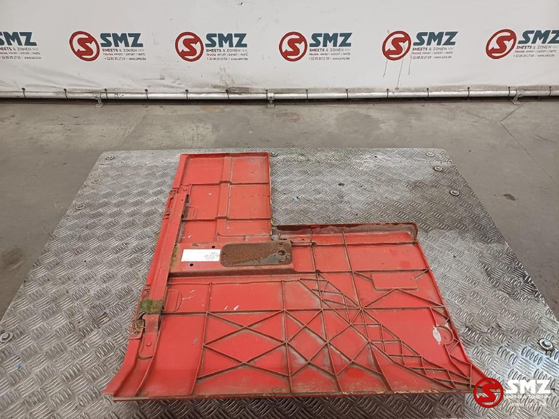 Renault Occ cabineafdekking rechts Renault - Førerhus og interiør for Lastbil: billede 2 Renault Occ cabineafdekking rechts Renault - Førerhus og interiør for Lastbil: billede 2