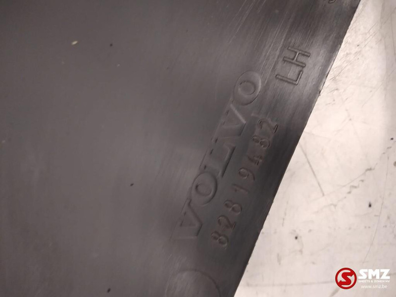 Volvo Occ bovenste opstaptrede cabine rechts Volvo FH 4 - Førerhus og interiør for Lastbil: billede 2 Volvo Occ bovenste opstaptrede cabine rechts Volvo FH 4 - Førerhus og interiør for Lastbil: billede 2