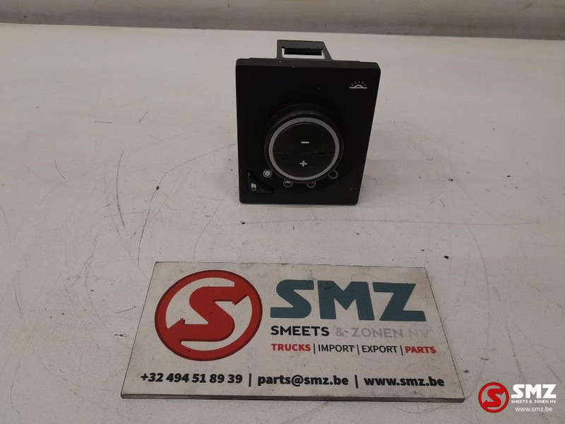 Volvo Occ lichtschakelaar Volvo - Elektrisk system for Lastbil: billede 1 Volvo Occ lichtschakelaar Volvo - Elektrisk system for Lastbil: billede 1