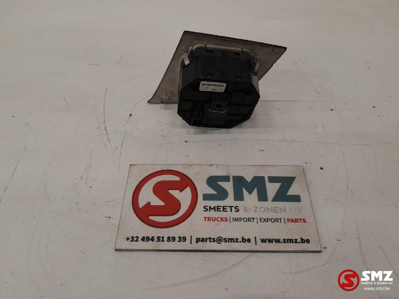 Volvo Occ schakelaarpaneel verlichting Volvo - Elektrisk system for Lastbil: billede 2 Volvo Occ schakelaarpaneel verlichting Volvo - Elektrisk system for Lastbil: billede 2