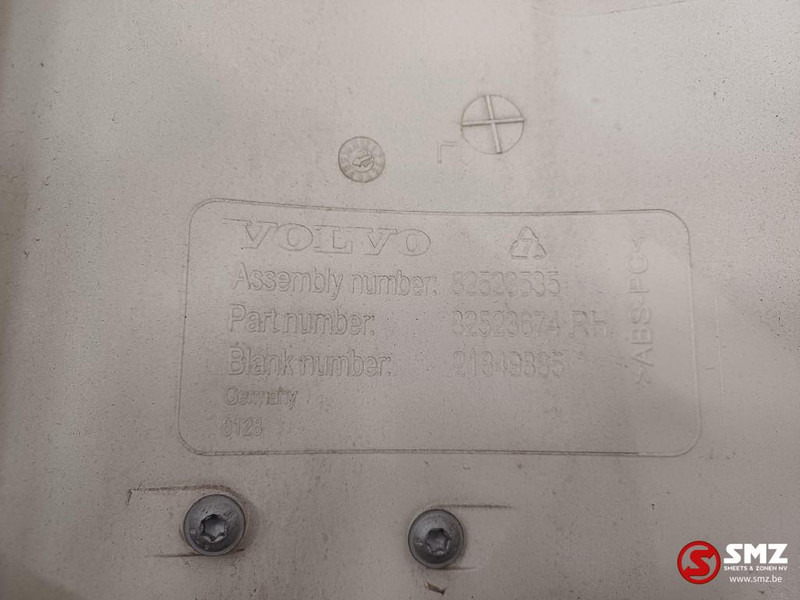 Volvo Occ windgeleider rechts Volvo - Førerhus og interiør for Lastbil: billede 5 Volvo Occ windgeleider rechts Volvo - Førerhus og interiør for Lastbil: billede 5