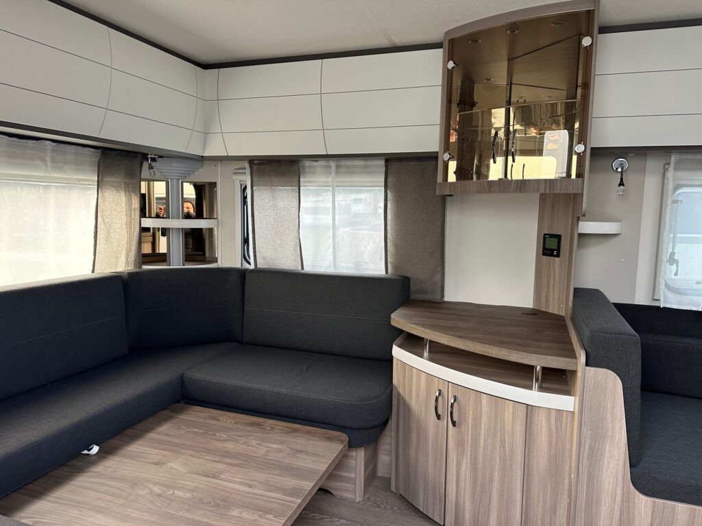 EXCELLENT EDITION 650 UMFe 2024 - Campingvogn: billede 5 EXCELLENT EDITION 650 UMFe 2024 - Campingvogn: billede 5