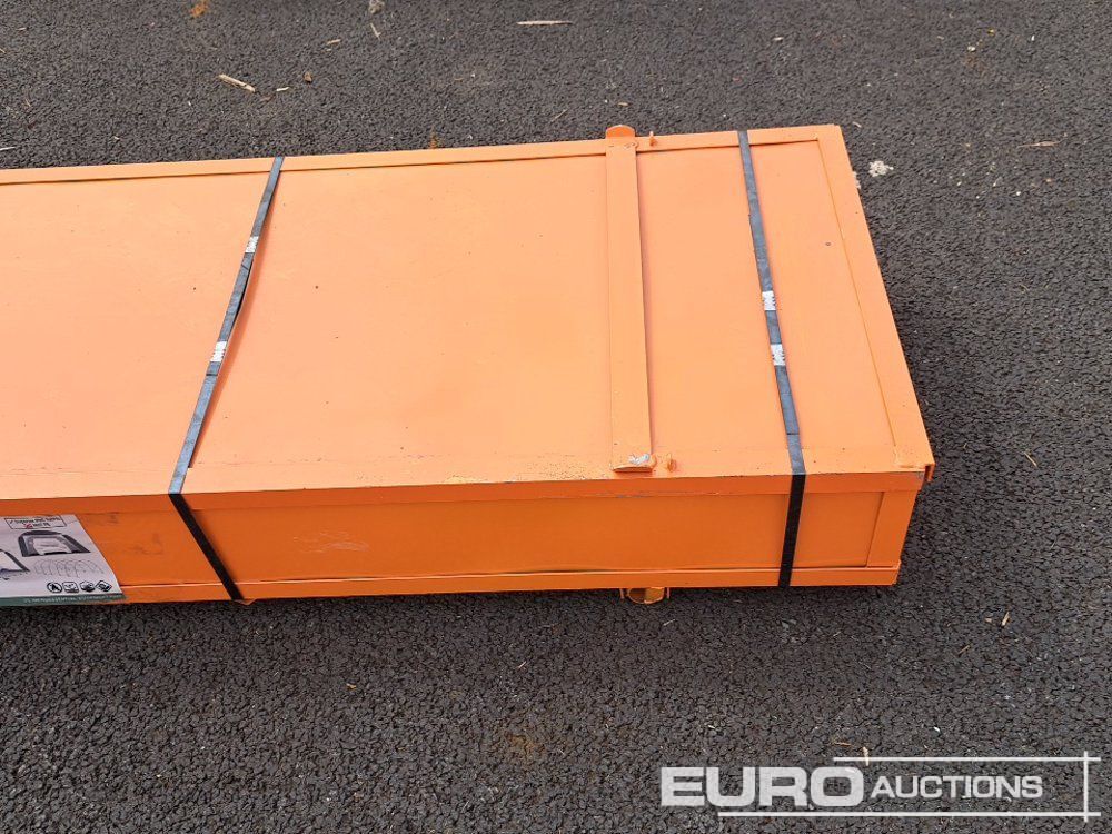 12' x 20' x 8' Garage Tent (Cannot Be Reconsigned) - Skibscontainer: billede 3 12' x 20' x 8' Garage Tent (Cannot Be Reconsigned) - Skibscontainer: billede 3