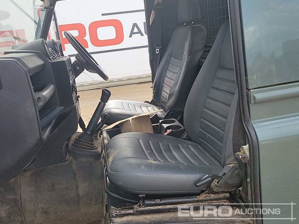 SUV 2007 Land Rover Defender: billede 16