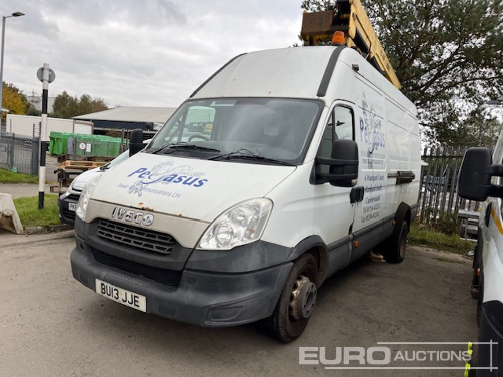 2013 Iveco 70C17 - Lastbil med mandskabslift: billede 1 2013 Iveco 70C17 - Lastbil med mandskabslift: billede 1