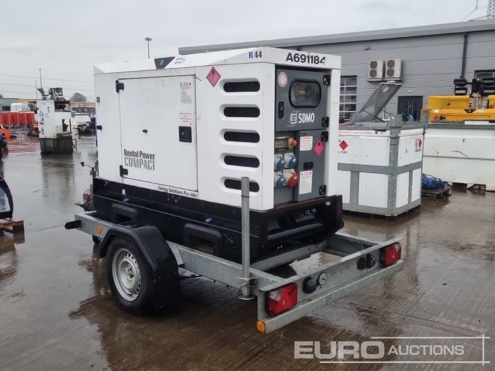 2015 SDMO R44 - Strømgenerator: billede 3 2015 SDMO R44 - Strømgenerator: billede 3