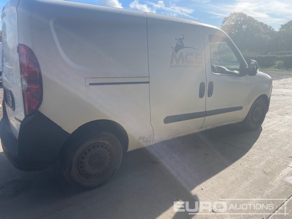 2015 Vauxhall Combo CDTI - Små varebil, Mandskabsbil: billede 4 2015 Vauxhall Combo CDTI - Små varebil, Mandskabsbil: billede 4