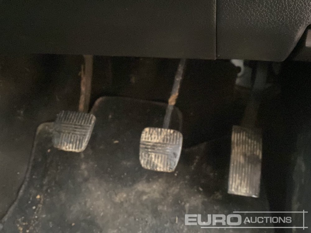 Pickup 2016 Nissan Navara: billede 22 Pickup 2016 Nissan Navara: billede 22