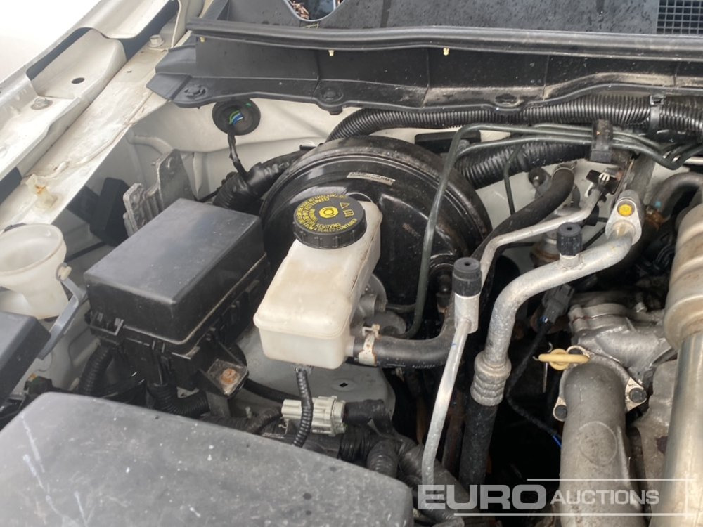 Pickup 2016 Nissan Navara: billede 25 Pickup 2016 Nissan Navara: billede 25