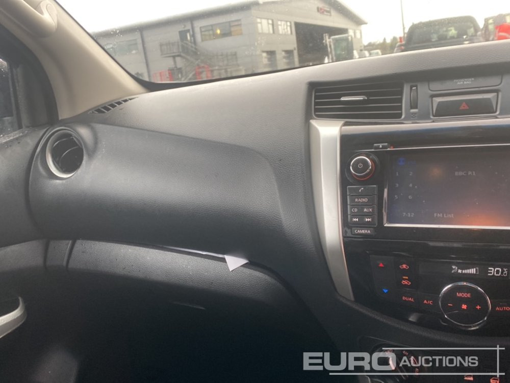 Pickup 2016 Nissan Navara: billede 17 Pickup 2016 Nissan Navara: billede 17