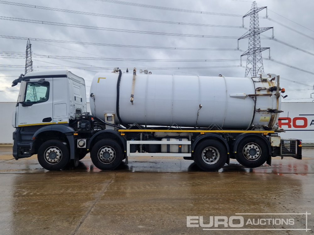 2017 Mercedes Arocs 3240 - Tankbil: billede 2 2017 Mercedes Arocs 3240 - Tankbil: billede 2