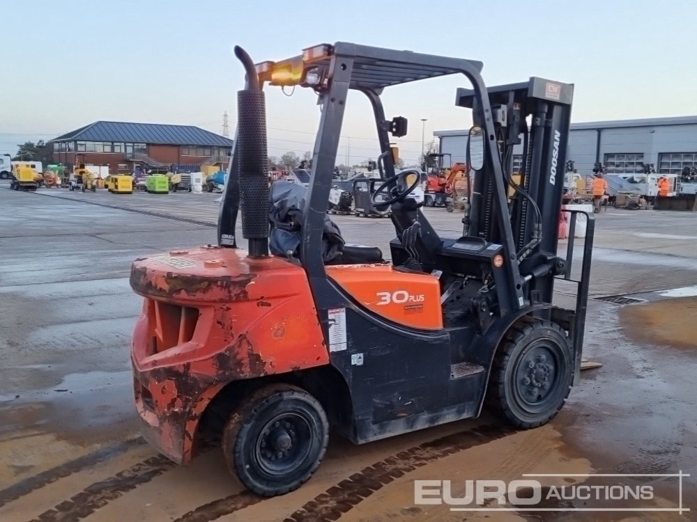 2018 Doosan D30GP - Gaffeltruck: billede 5 2018 Doosan D30GP - Gaffeltruck: billede 5