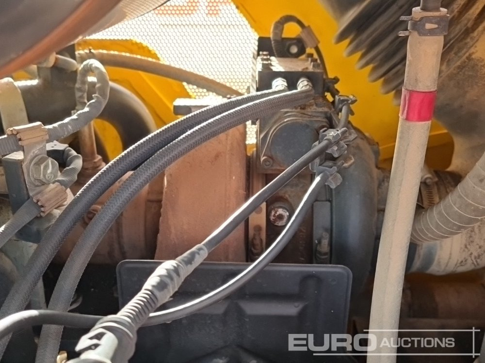 Bulldozer 2021 Komatsu D61PX-24: billede 37