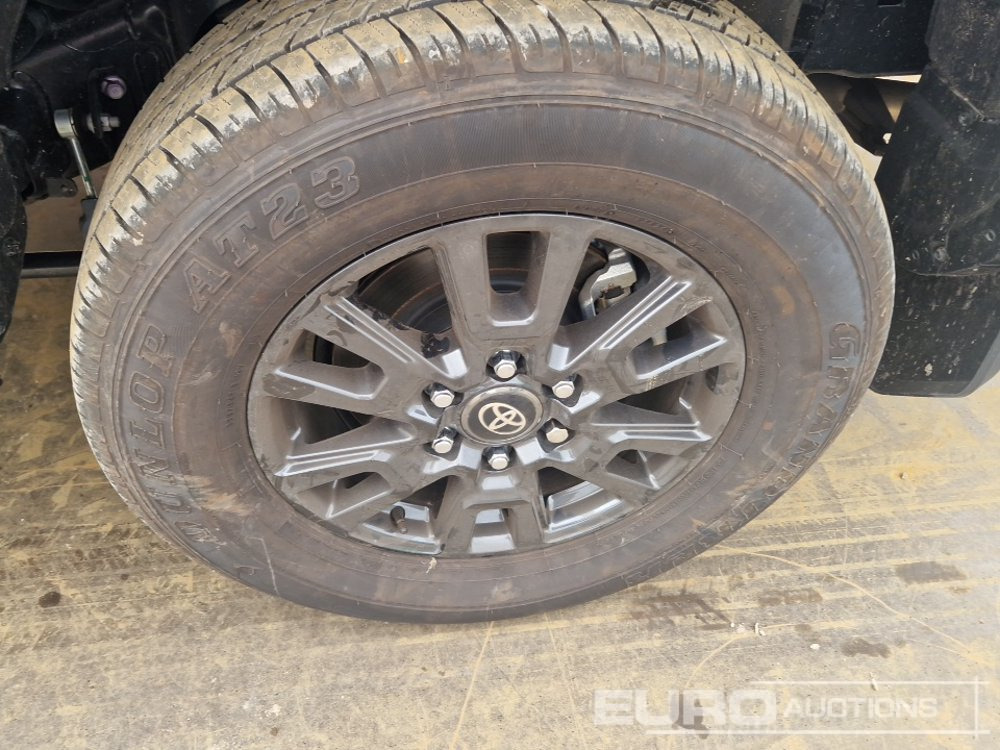 SUV 2024 Toyota Land Cruiser: billede 10