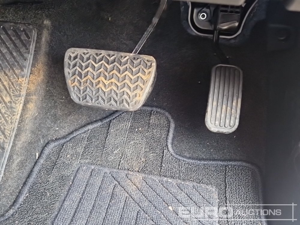 SUV 2024 Toyota Land Cruiser: billede 38