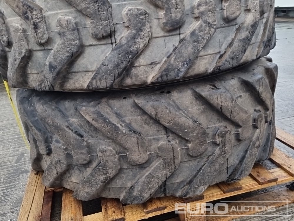Dæk Alliance 400/80-24 Tyre (4 of): billede 8 Dæk Alliance 400/80-24 Tyre (4 of): billede 8