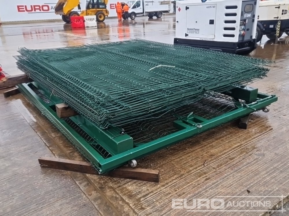 Bundle of Galvanised Fencing & Gate - Bygningsudstyr: billede 5 Bundle of Galvanised Fencing & Gate - Bygningsudstyr: billede 5