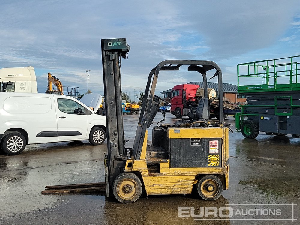 CAT M40D - Gaffeltruck: billede 2 CAT M40D - Gaffeltruck: billede 2