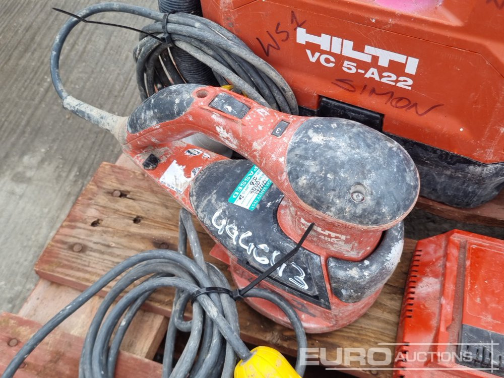 Bygningsudstyr Hilti Battery Vacuum (3 of), 110Volt Orbital Sander (2 of), Battery Drill, Battery (2 of), Charger (4 of), Milwaukee Battery Impact Wrench (2 of), Charger (2 of), Battery, DeWalt Battery Impact Wrench: billede 20