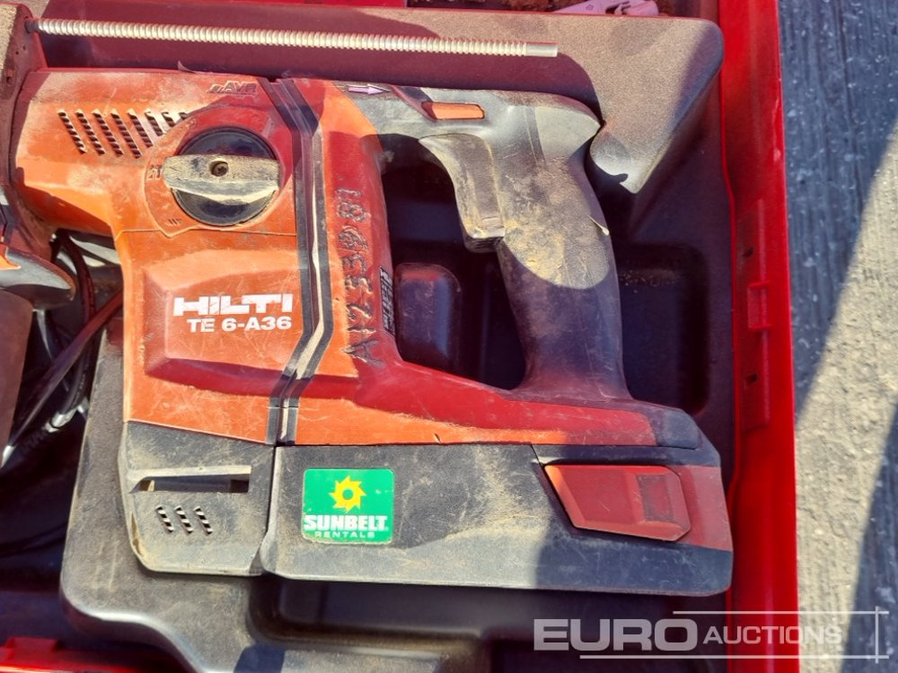Bygningsudstyr Hilti TE30 110Volt Hammer Drill, Hilti TE6-A36 Battery Hammer Drill, Makita 6906 110Volt Impact Driver, Makita DTW1001 Battery Impact Driver, 110Volt Concrete Poker: billede 17