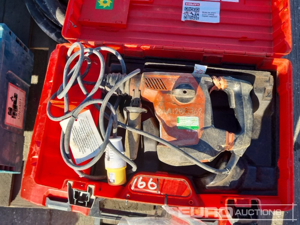 Bygningsudstyr Hilti TE30 110Volt Hammer Drill, Hilti TE6-A36 Battery Hammer Drill, Makita 6906 110Volt Impact Driver, Makita DTW1001 Battery Impact Driver, 110Volt Concrete Poker: billede 11