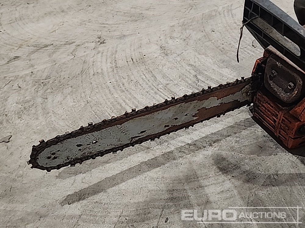 Husqvarna Petrol Chansaw - Værkstedsudstyr: billede 5 Husqvarna Petrol Chansaw - Værkstedsudstyr: billede 5