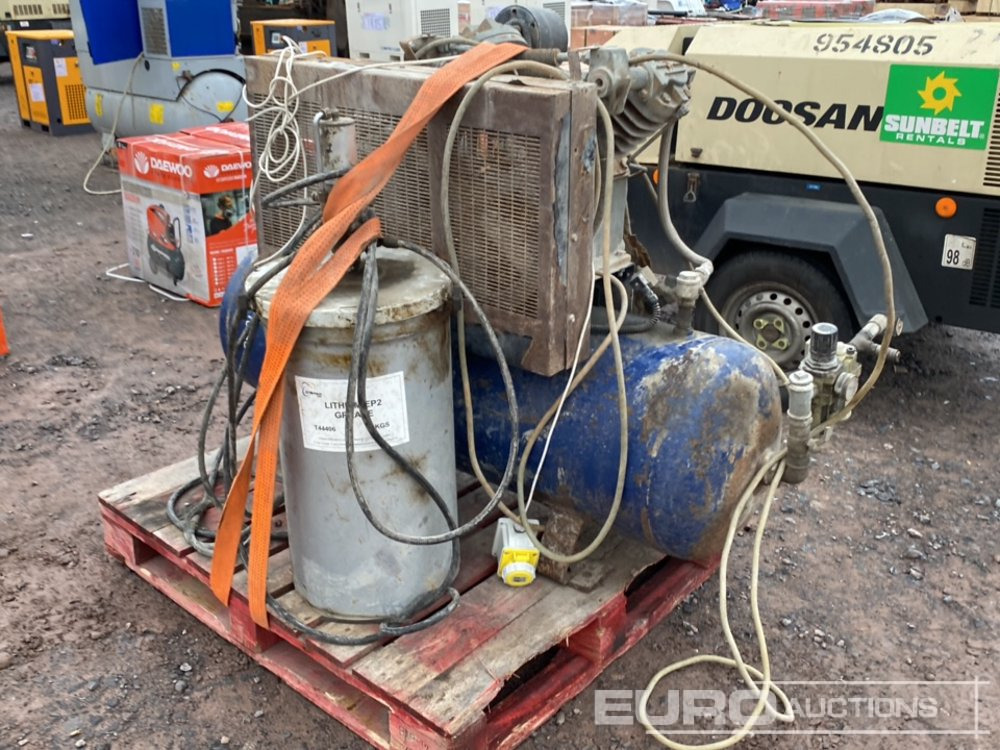Ingersoll Rand 250 Litre 3 Phase Compressor & Pneumatic Greaser - Luftkompressor: billede 4 Ingersoll Rand 250 Litre 3 Phase Compressor & Pneumatic Greaser - Luftkompressor: billede 4