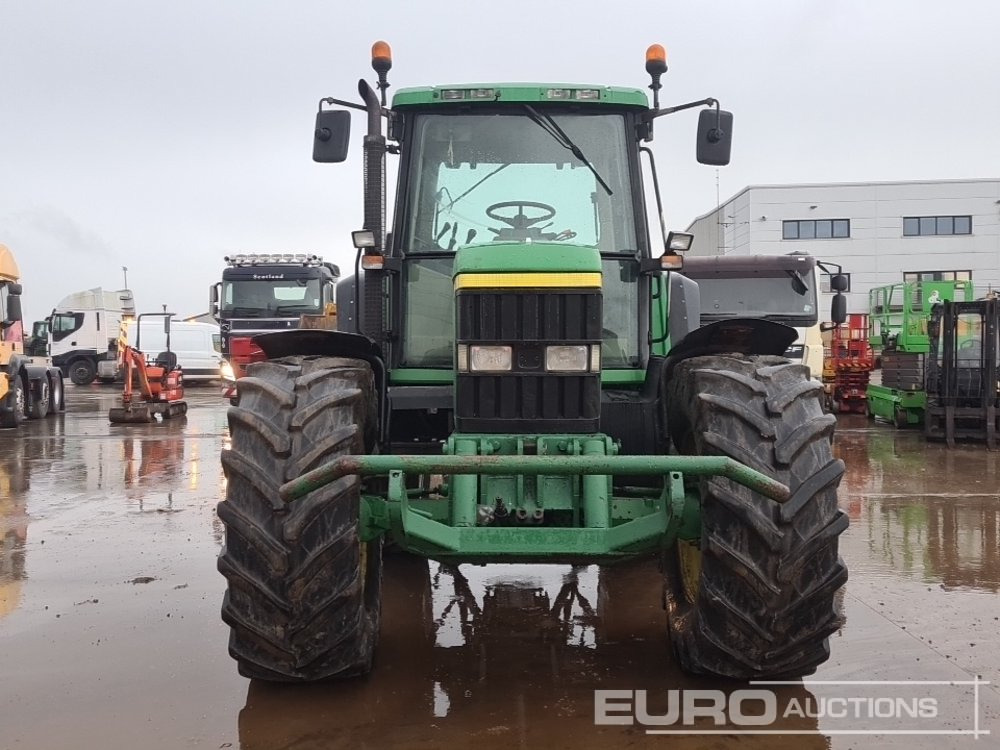 Traktor John Deere 6810: billede 8 Traktor John Deere 6810: billede 8