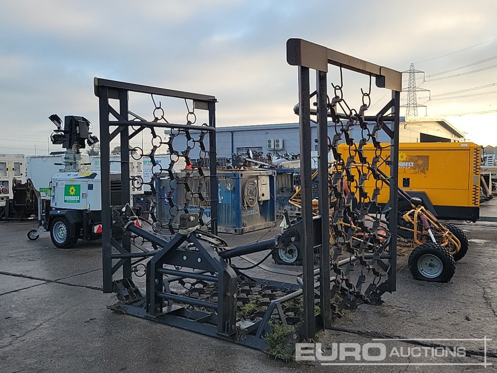 Hydraulic Folding Chain Harrow to suit 3 Point Linkage - Landbrugsmaskine: billede 1 Hydraulic Folding Chain Harrow to suit 3 Point Linkage - Landbrugsmaskine: billede 1