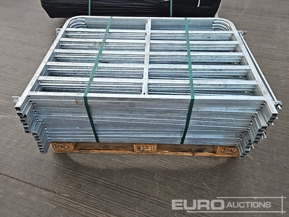 Unused 4' Galvanised Sheep Hurdle (16 of) - Landbrugsmaskine: billede 4 Unused 4' Galvanised Sheep Hurdle (16 of) - Landbrugsmaskine: billede 4