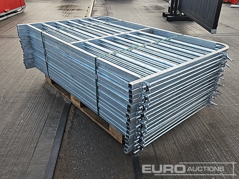 Unused 5' Galvanised Sheep Hurdle (16 of) - Landbrugsmaskine: billede 5 Unused 5' Galvanised Sheep Hurdle (16 of) - Landbrugsmaskine: billede 5