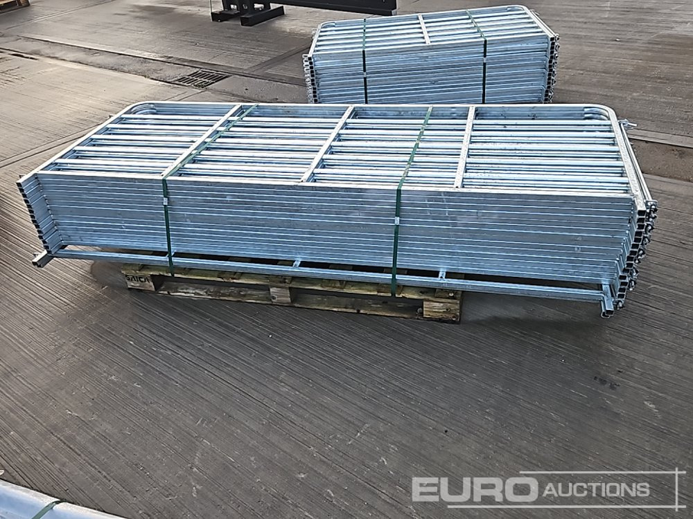 Unused 8' Galvanised Sheep Hurdle (16 of) - Landbrugsmaskine: billede 4 Unused 8' Galvanised Sheep Hurdle (16 of) - Landbrugsmaskine: billede 4