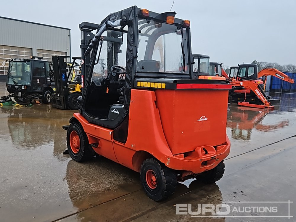 Linde E35P - Gaffeltruck: billede 3 Linde E35P - Gaffeltruck: billede 3