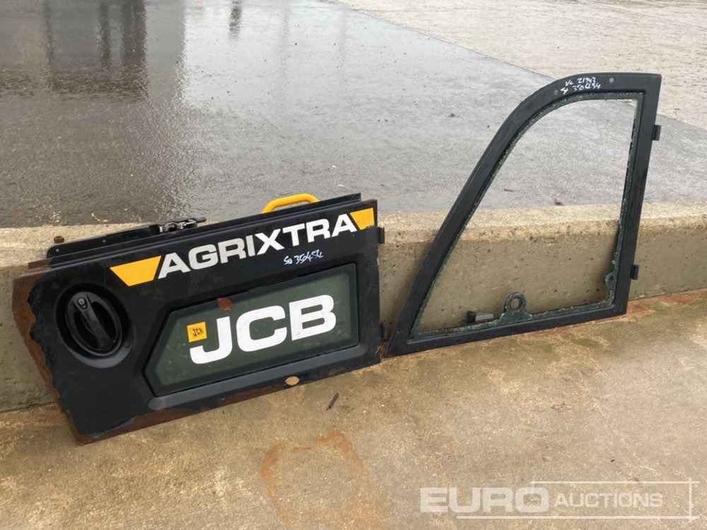 Top Window Frame & Bottom Door to suit JCB Telehandler - Reservedel: billede 1 Top Window Frame & Bottom Door to suit JCB Telehandler - Reservedel: billede 1