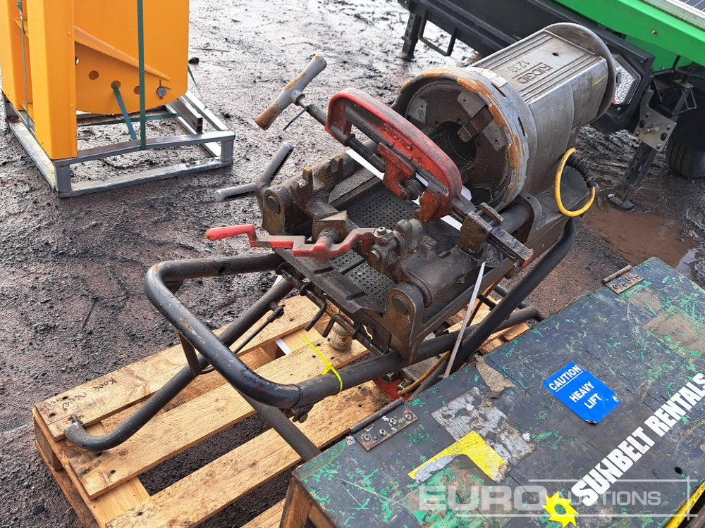 Ridgid 1233 110v Pipe Threading Machine - Værkstedsudstyr: billede 3 Ridgid 1233 110v Pipe Threading Machine - Værkstedsudstyr: billede 3