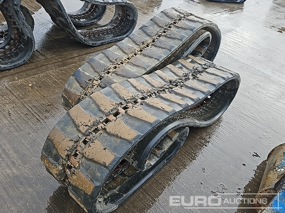 Rubber Track to suit Komatsu PC55 (2 of) - Larvebånd for Entreprenørmaskin: billede 1 Rubber Track to suit Komatsu PC55 (2 of) - Larvebånd for Entreprenørmaskin: billede 1