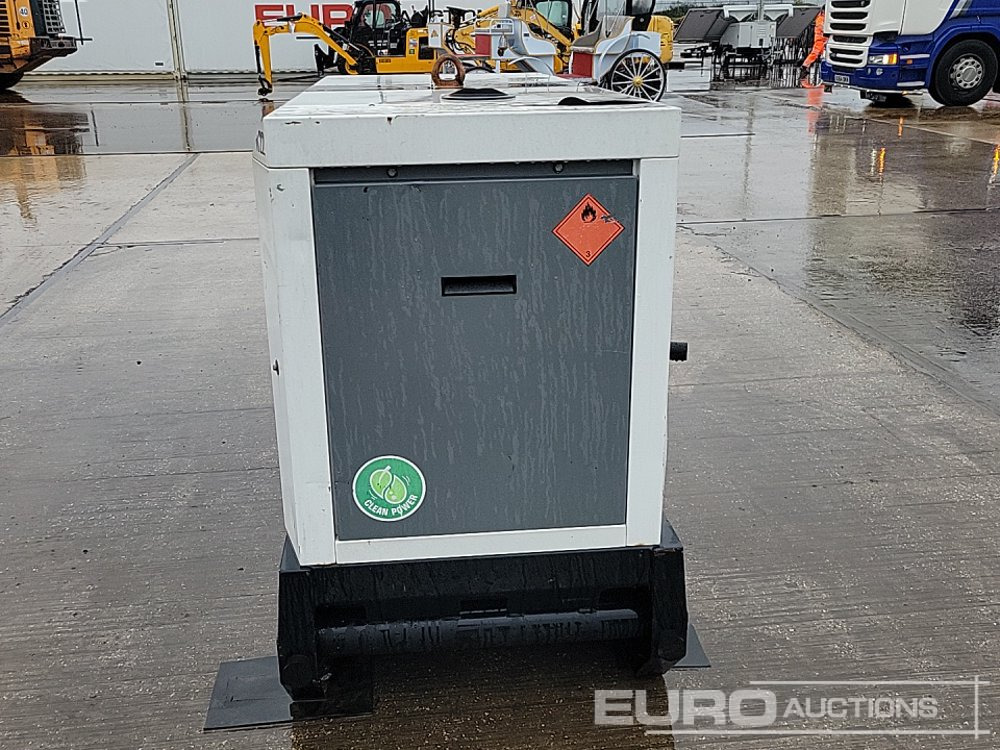 SDMO R22 - Strømgenerator: billede 4 SDMO R22 - Strømgenerator: billede 4