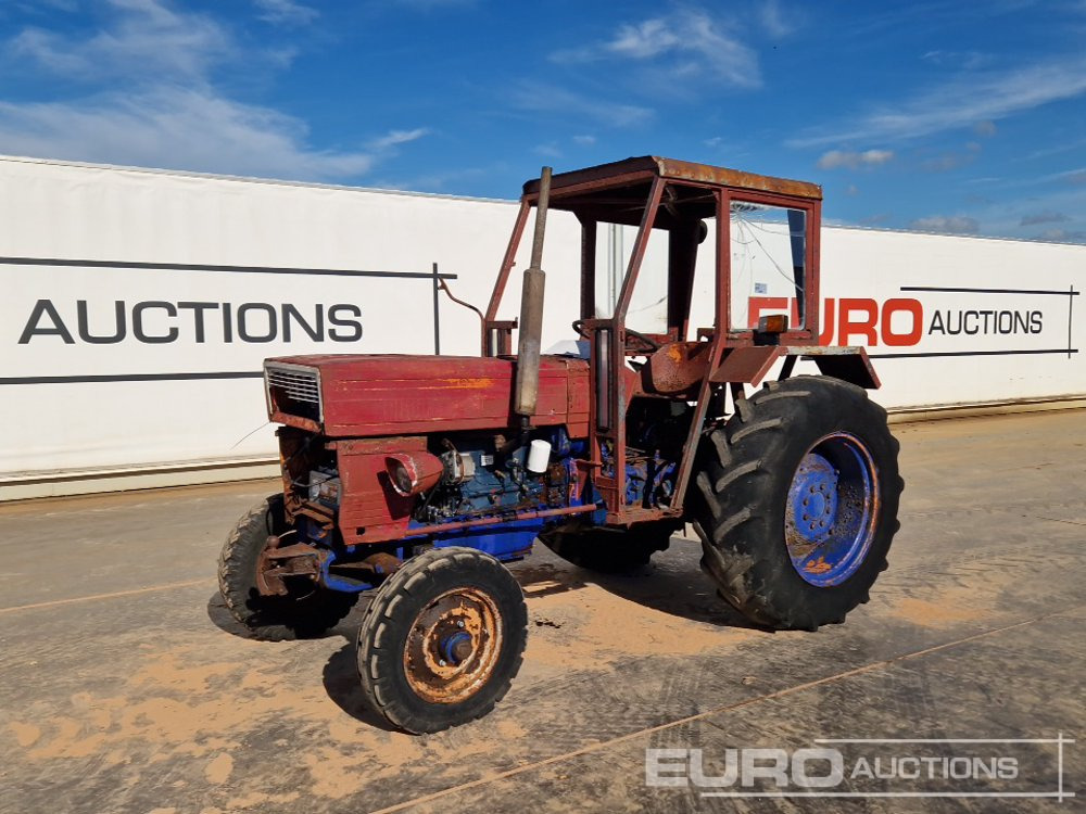 Universal 550 2WD Tractor - Traktor: billede 1 Universal 550 2WD Tractor - Traktor: billede 1