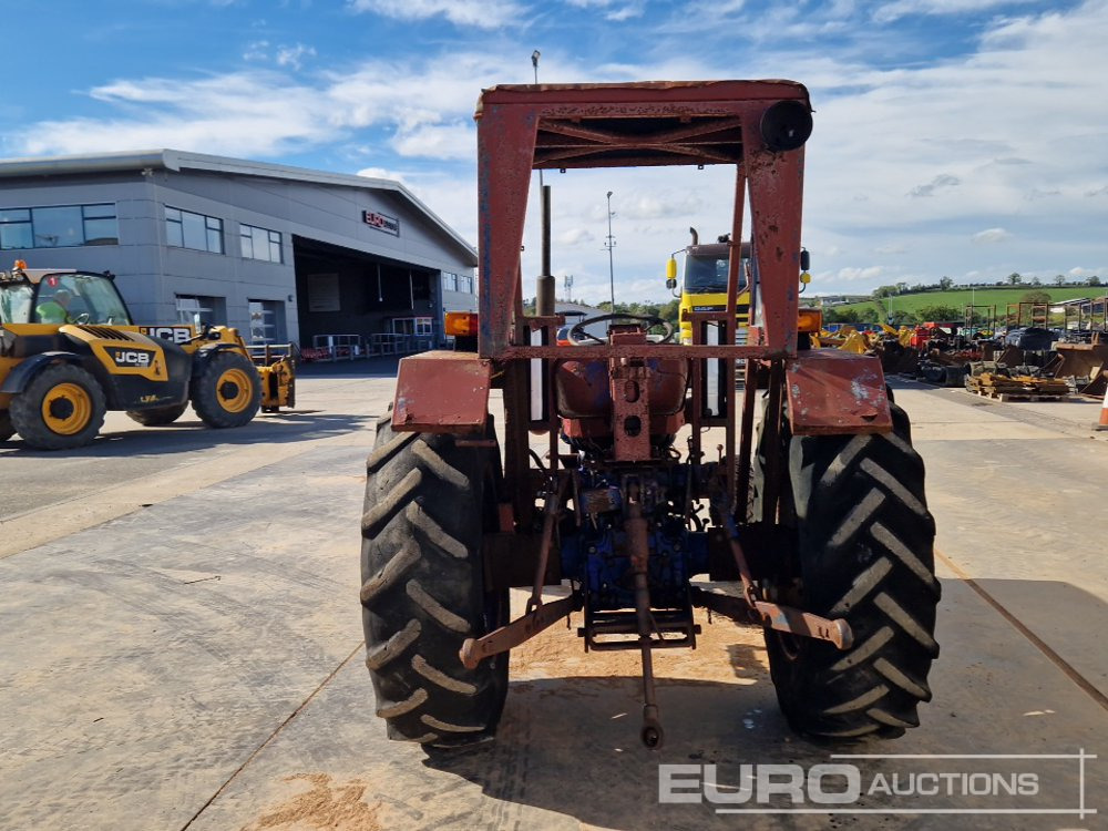 Universal 550 2WD Tractor - Traktor: billede 4 Universal 550 2WD Tractor - Traktor: billede 4