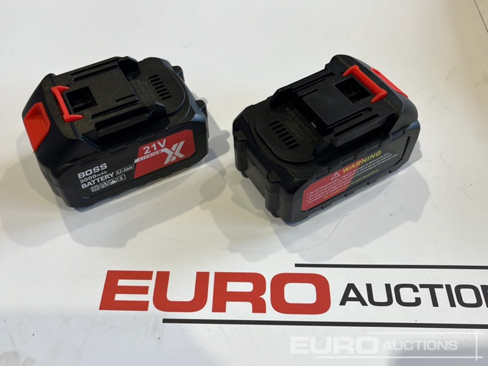 Bygningsudstyr Unused Boss 21 Volt Lithium Battery Cordless Grease Gun, 2 Batteries, Charger, Case, Shoulder Strap, Extension Pieces and Fittings: billede 9 Bygningsudstyr Unused Boss 21 Volt Lithium Battery Cordless Grease Gun, 2 Batteries, Charger, Case, Shoulder Strap, Extension Pieces and Fittings: billede 9