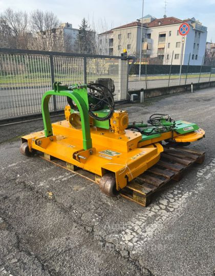 Salf macchine agricole TP-180 - Plæneklipper: billede 4 Salf macchine agricole TP-180 - Plæneklipper: billede 4