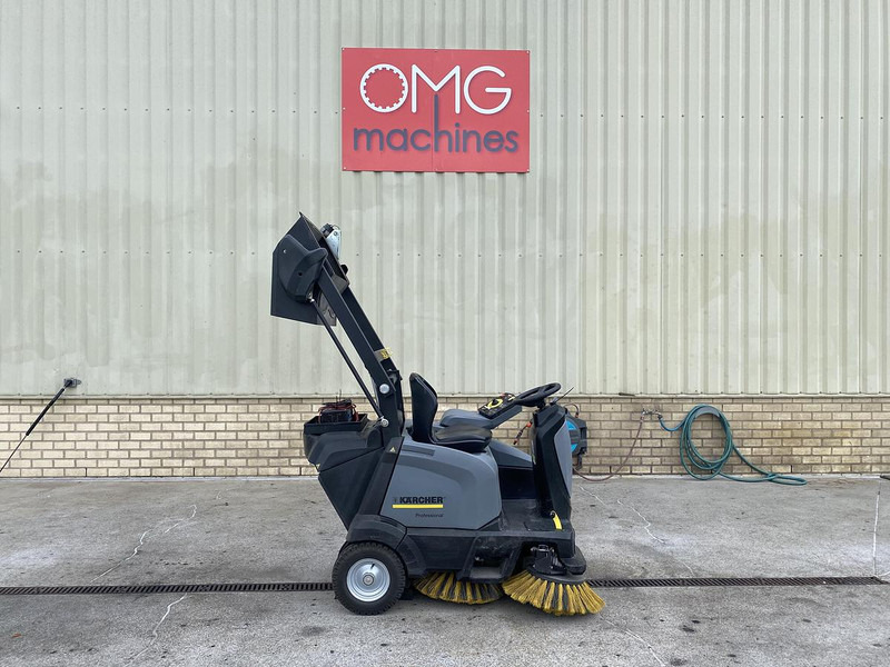 Kärcher KM 105/110 R Bp, Veegmachine, hoogkieper - Fejebil: billede 2 Kärcher KM 105/110 R Bp, Veegmachine, hoogkieper - Fejebil: billede 2