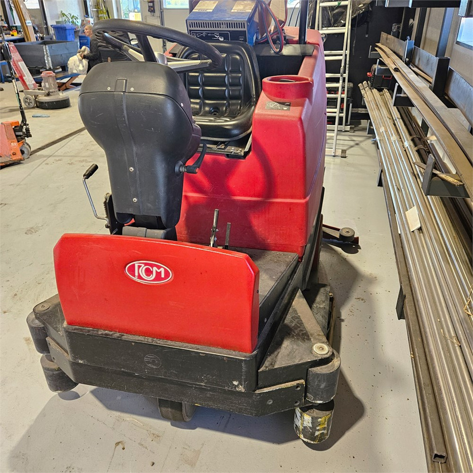 ABC RCM Metro 1102 RN Lavasciuga Scrubber - Gulvvaskemaskine: billede 5 ABC RCM Metro 1102 RN Lavasciuga Scrubber - Gulvvaskemaskine: billede 5