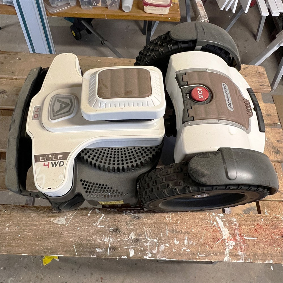 Ambrogio 4.0 Elite Premium - Plæneklipper: billede 2 Ambrogio 4.0 Elite Premium - Plæneklipper: billede 2