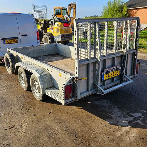 Brian James A Type - Biltrailer: billede 4 Brian James A Type - Biltrailer: billede 4