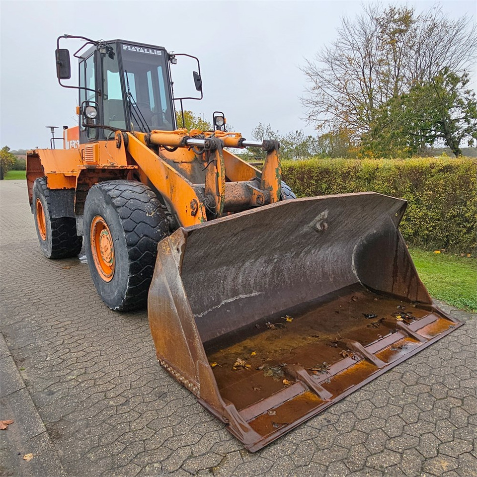 Fiat-Allis FR130 - Gummihjulslæsser: billede 2 Fiat-Allis FR130 - Gummihjulslæsser: billede 2