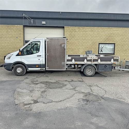 Ford Transit 2.2 TDCi (155HK) Chassis RWD Man - Lastbil med lad: billede 3 Ford Transit 2.2 TDCi (155HK) Chassis RWD Man - Lastbil med lad: billede 3