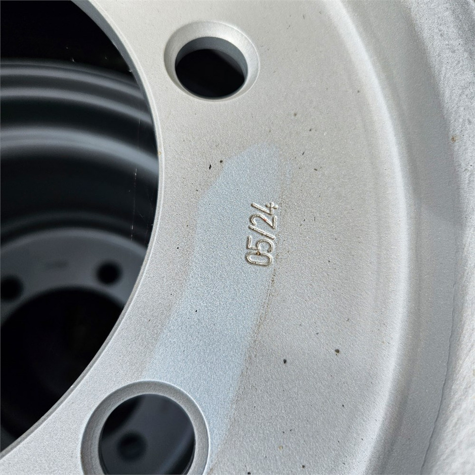 Komplet hjul for Entreprenørmaskin Giant 31X15,5-15: billede 7