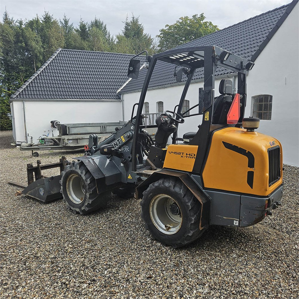 Giant V452T X-TRA HD - Gummihjulslæsser: billede 3 Giant V452T X-TRA HD - Gummihjulslæsser: billede 3